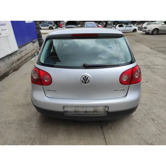 VOLKSWAGEN GOLF V BERLINA (1K1) '2004 1.9 TDI PLATA