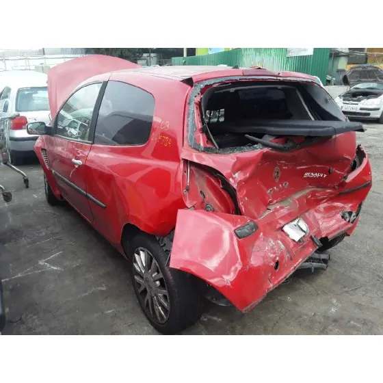 RENAULT CLIO III '2007 1.2 16V ROJO
