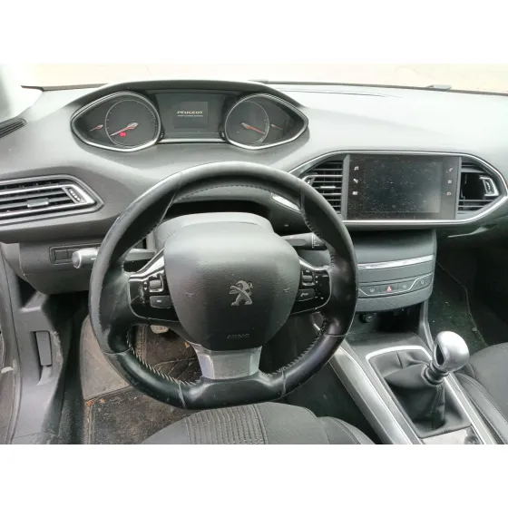 Peugeot 308 II (LB_, LP_, LW_, LH_, L3_) 2017