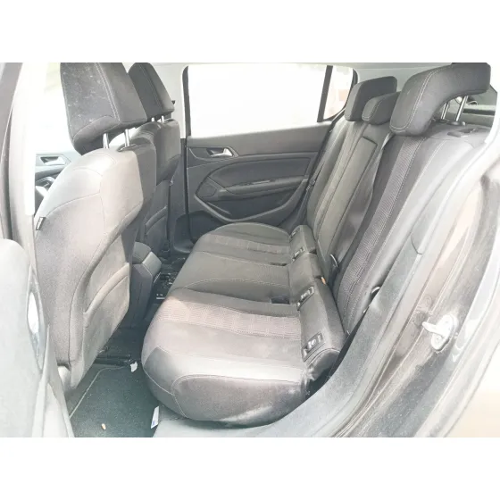 Peugeot 308 II (LB_, LP_, LW_, LH_, L3_) 2017