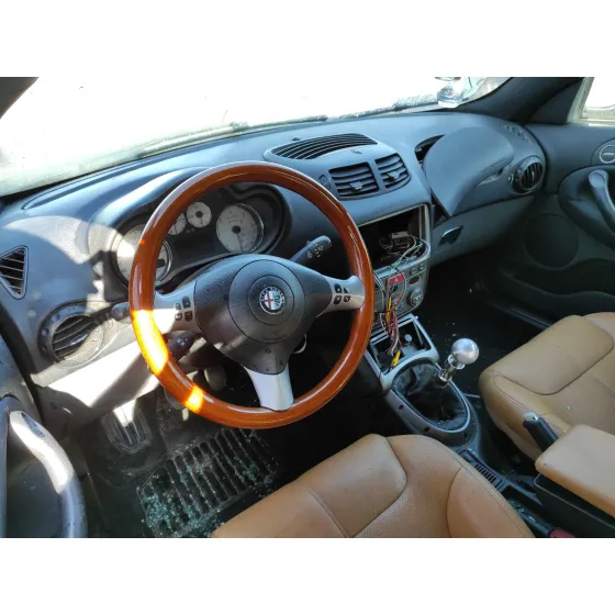 ALFA ROMEO GT (125) '2007 1.9 JTD (M) 16V CAT NEGRO