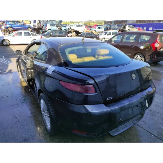 ALFA ROMEO GT (125) '2007 1.9 JTD (M) 16V CAT NEGRO