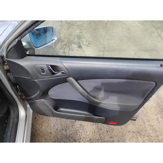 SKODA OCTAVIA BERLINA (1U2) '2003 1.9 TDI PLATA