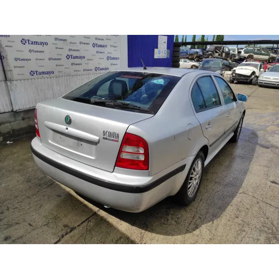 SKODA OCTAVIA BERLINA (1U2) '2003 1.9 TDI PLATA