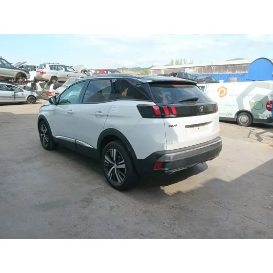 Peugeot 3008 II SUV (MC_, MR_, MJ_, M4_) 2016