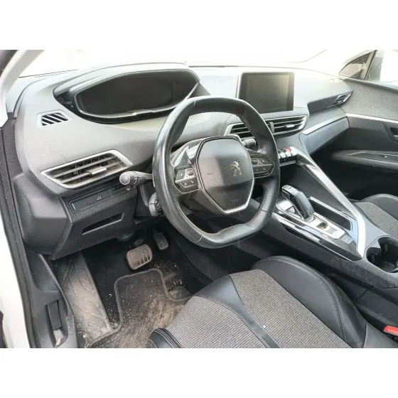 Peugeot 3008 II SUV (MC_, MR_, MJ_, M4_) 2016