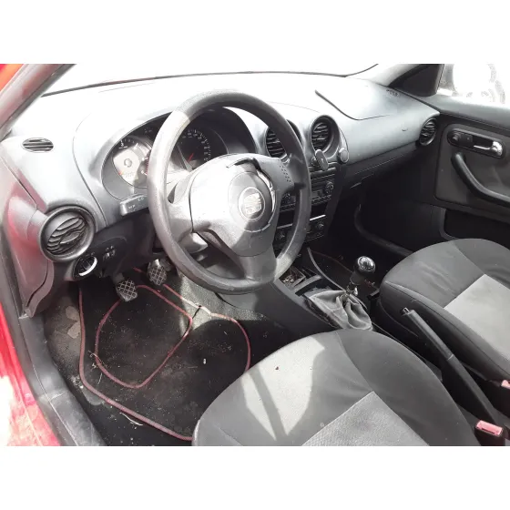 SEAT IBIZA (6L1) '2005 * ROJO
