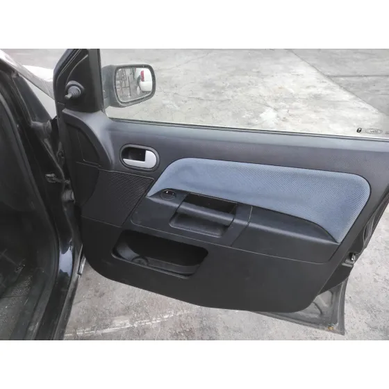 FORD FUSION (CBK) '2005 1.4 16V CAT NEGRO