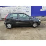 FIAT PUNTO BERLINA (188) FIAT PUNTO BERLINA (188) '2004 1.2 CAT NEGRO 2003