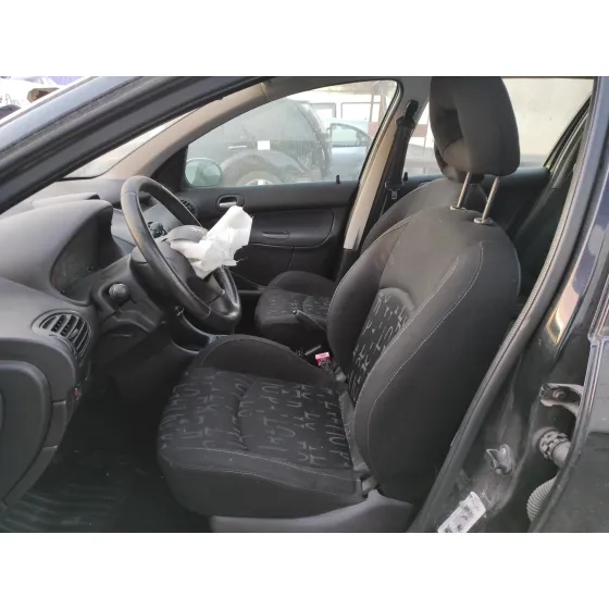 PEUGEOT 206 SW '2003 * NEGRO