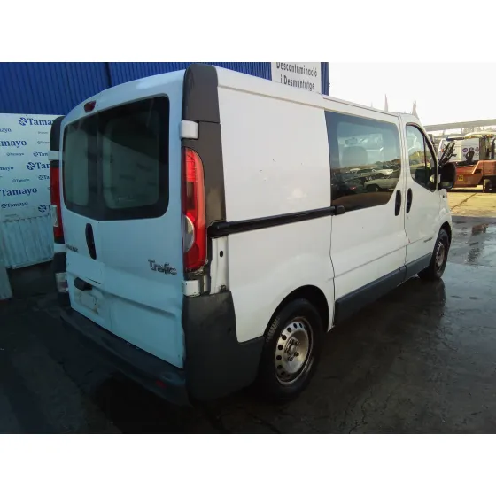 RENAULT TRAFIC COMBI (AB 4.01) '2007 2.5 DIESEL DCI FAP CAT BLANCO