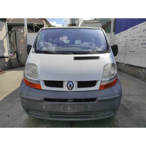 RENAULT TRAFIC COMBI (AB 4.01) '2006 1.9 DIESEL BLANCO