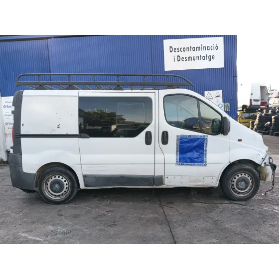 Opel VIVARO A AUTOBUS (X83) 2001