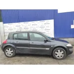 RENAULT MEGANE II BERLINA 5P RENAULT MEGANE II BERLINA 5P '2006 1.6 16V NEGRO 2002
