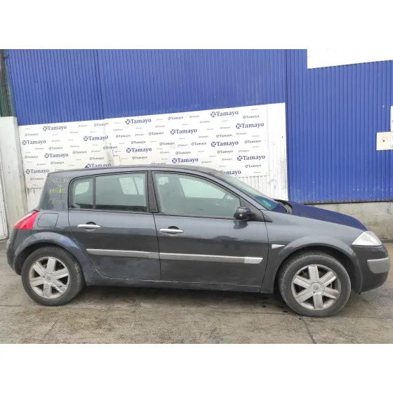 RENAULT MEGANE II BERLINA 5P '2006 1.6 16V NEGRO