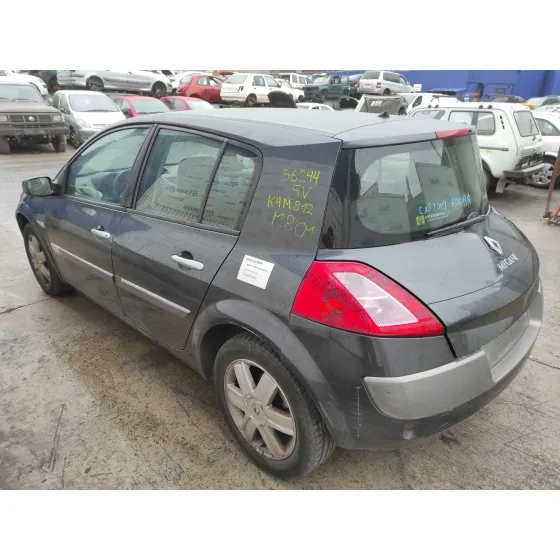RENAULT MEGANE II BERLINA 5P '2006 1.6 16V NEGRO