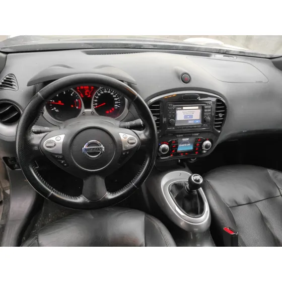 NISSAN JUKE (F15) '2012 * NEGRO