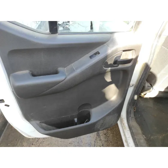 NISSAN NAVARA PICK-UP (D40M) '2008 2.5 DCI DIESEL CAT BLANCO