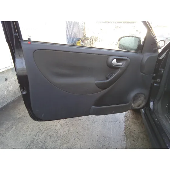 OPEL CORSA C '2004 1.2 16V CAT (Z 12 XE / LW4) NEGRO