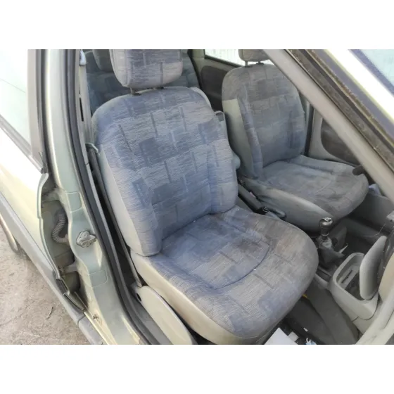 RENAULT SCENIC RX4 (JA0) '2001 1.9 DCI DIESEL CAT VERDE