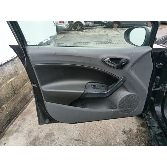 Seat IBIZA IV (6J5, 6P1) 2008