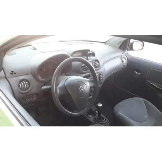 CITROEN C2 '2003 1.1 VERDE
