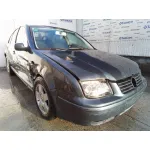 VOLKSWAGEN BORA BERLINA (1J2) VOLKSWAGEN BORA BERLINA (1J2) '2001 2.0 AZUL 1998
