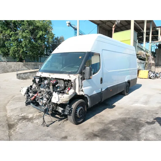 Iveco DAILY VI FURGONETA 2016