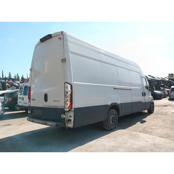 Iveco DAILY VI FURGONETA 2016