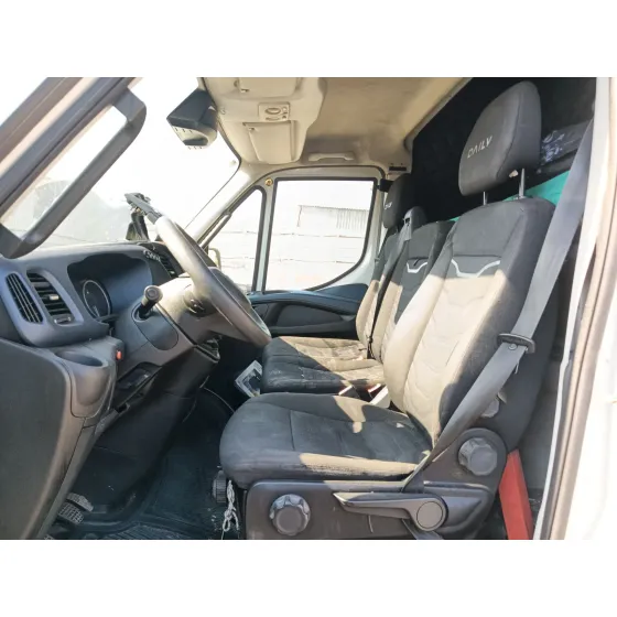 Iveco DAILY VI FURGONETA 2016