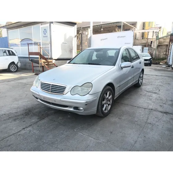Mercedes-Benz CLASE C (W203) 2002