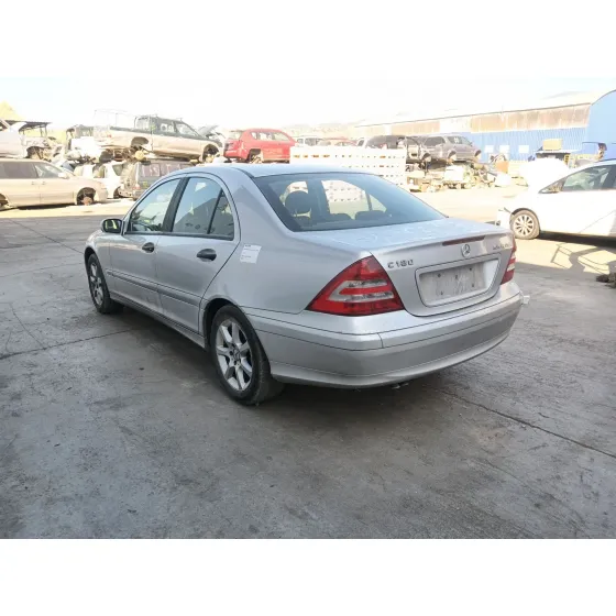 Mercedes-Benz CLASE C (W203) 2002