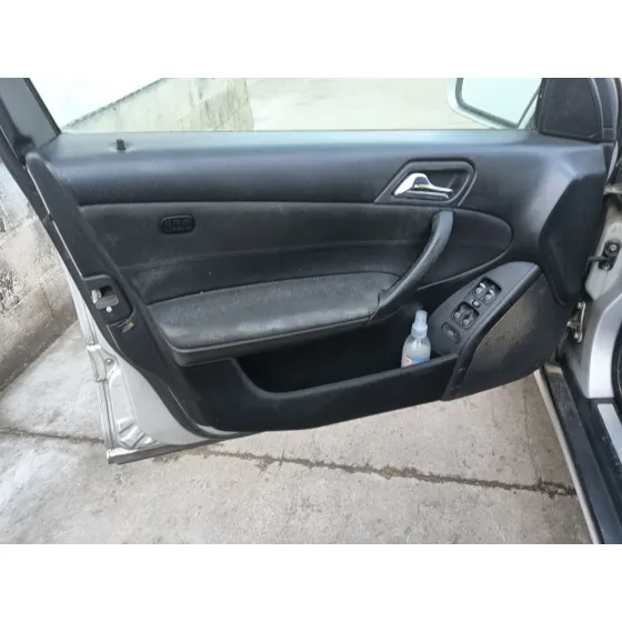 Mercedes-Benz CLASE C (W203) 2002
