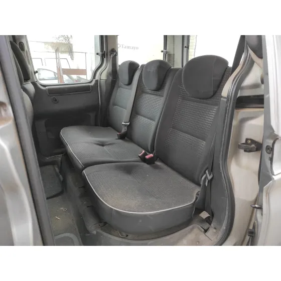 PEUGEOT PARTNER (S2) '2005 * GRIS