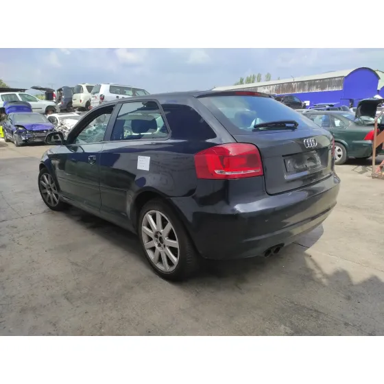 AUDI A3 (8P) '2010 2.0 TDI GRIS