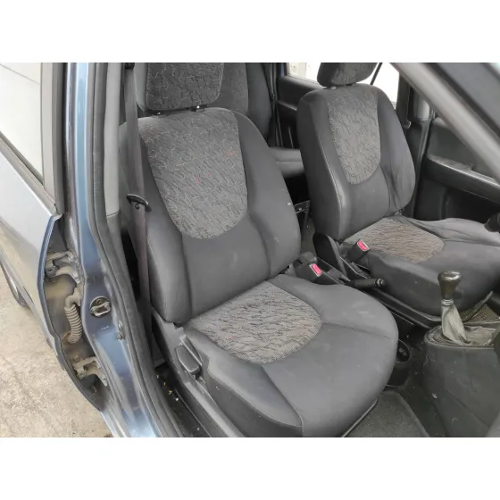 HYUNDAI MATRIX (FC) '2003 1.5 CRDI CAT PLATA