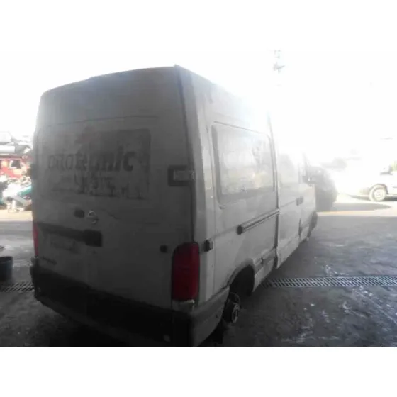 NISSAN INTERSTAR (X70) '2003 2.5 DCI DIESEL CAT BLANCO
