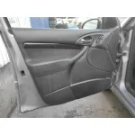 FORD FOCUS BERLINA (CAK) FORD FOCUS BERLINA (CAK) '2003 1.8 16V CAT PLATA 1998