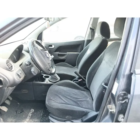 Ford FIESTA V (JH_, JD_) 2004