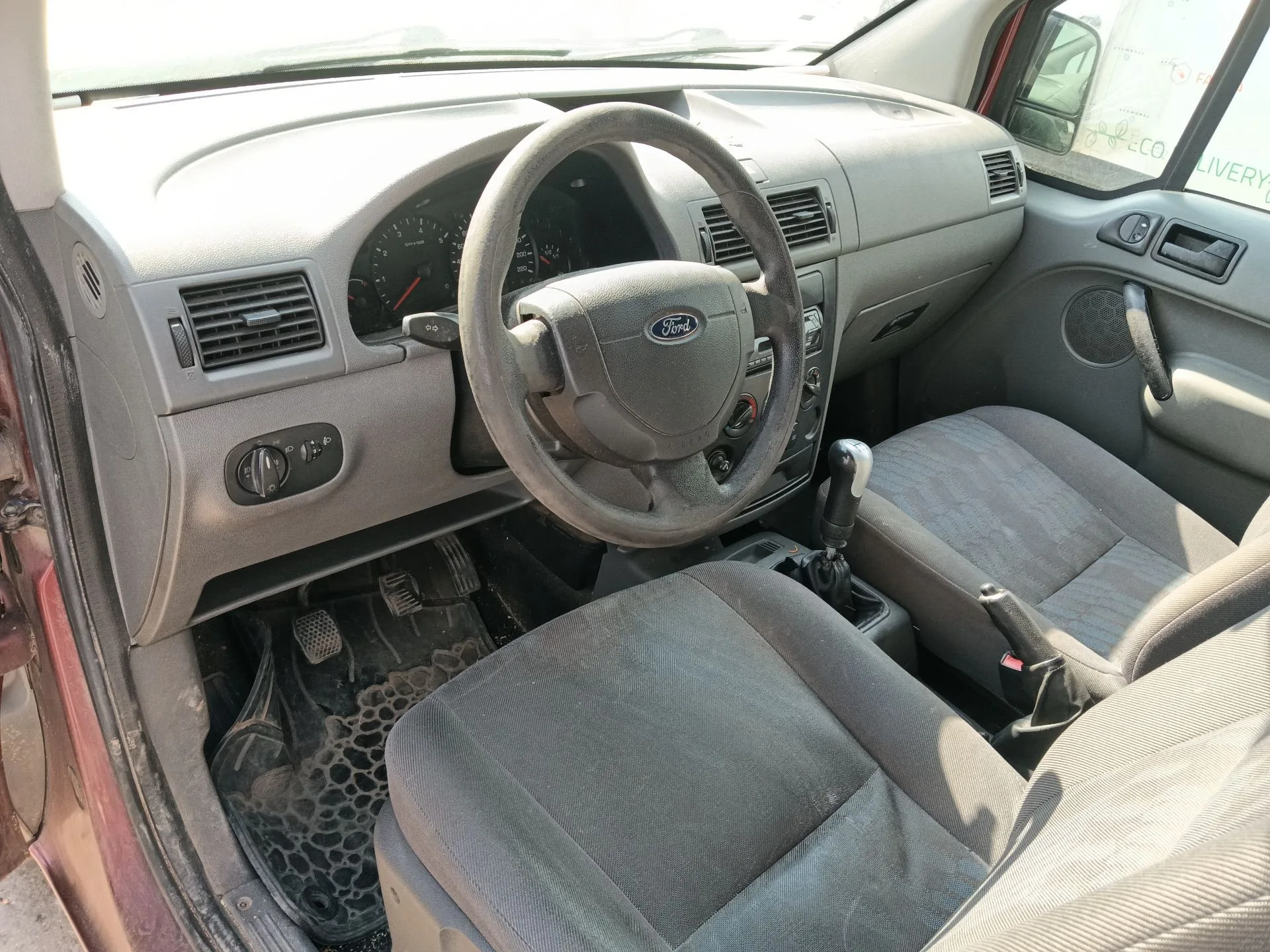 Ford TOURNEO CONNECT 2002