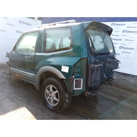 MITSUBISHI MONTERO (V60/V70) '2001 * VERDE