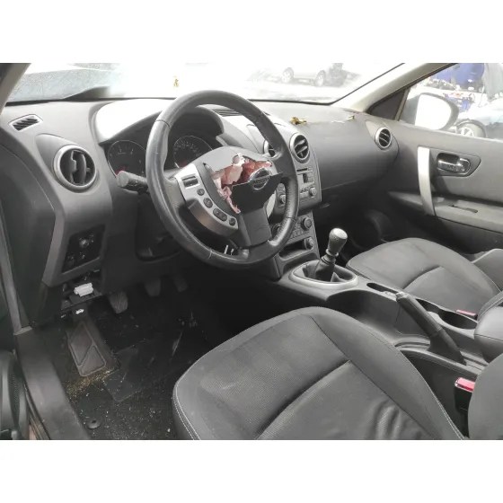 NISSAN QASHQAI (J10) '2011 *