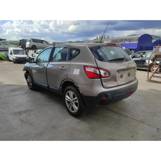 NISSAN QASHQAI (J10) '2011 *