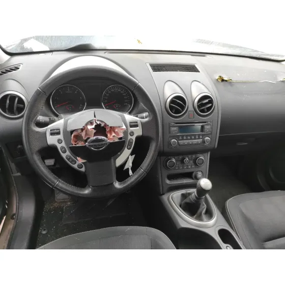 NISSAN QASHQAI (J10) '2011 *