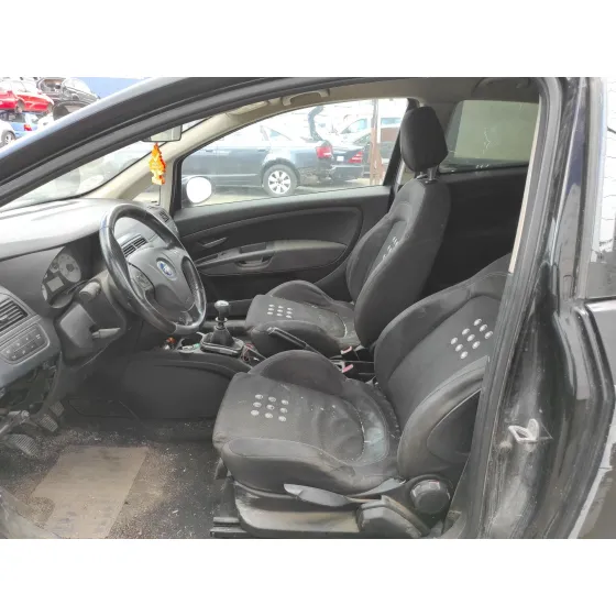 FIAT GRANDE PUNTO (199) '2006 1.9 8V MULTIJET SPORT NEGRO