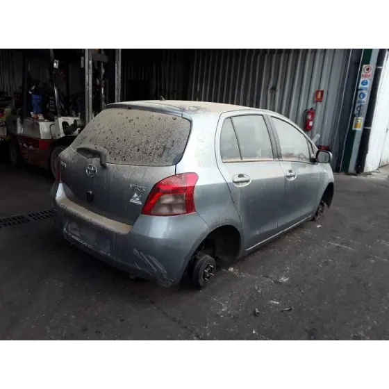TOYOTA YARIS (KSP9/SCP9/NLP9) '2006 ROCK IN RIO GRIS VERDOSO