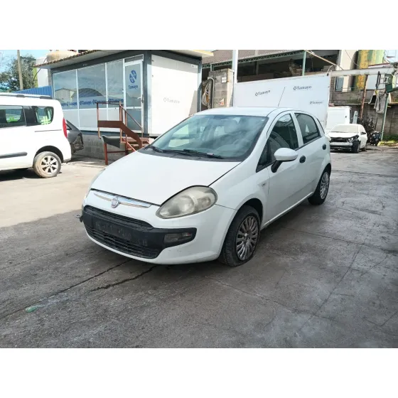 Fiat GRANDE PUNTO (199_) 2005