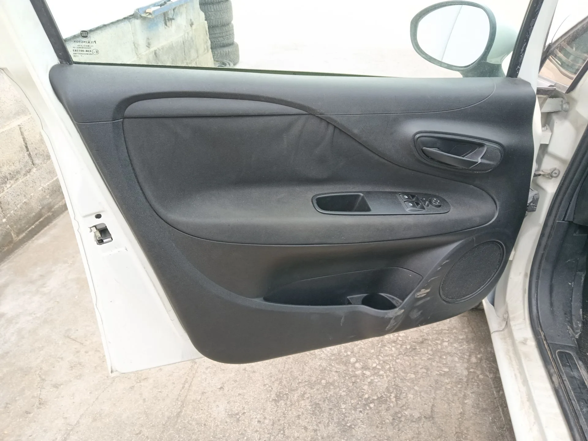 FIAT GRANDE PUNTO (199_)  2005