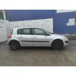 RENAULT MEGANE II BERLINA 5P RENAULT MEGANE II BERLINA 5P '2005 * PLATA 0