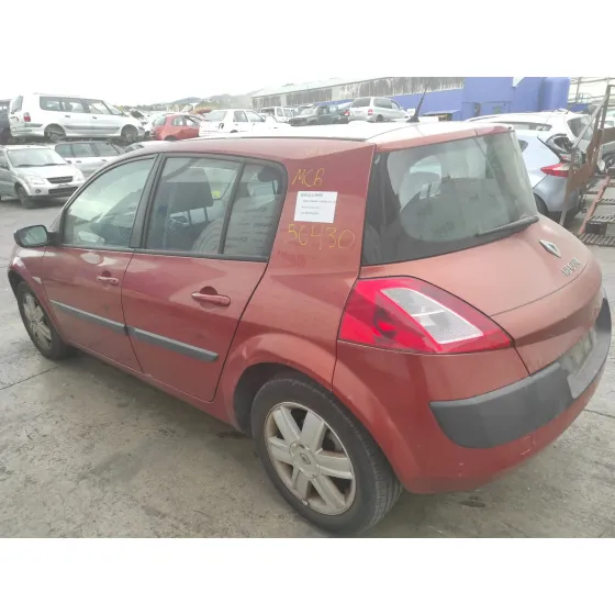 RENAULT MEGANE II BERLINA 5P '2005 1.6 16V GRANATE